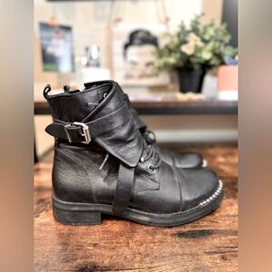 Charles David Black Moto booties size 38.5‎